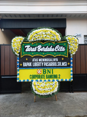 Papan Bunga Duka di Botoputih